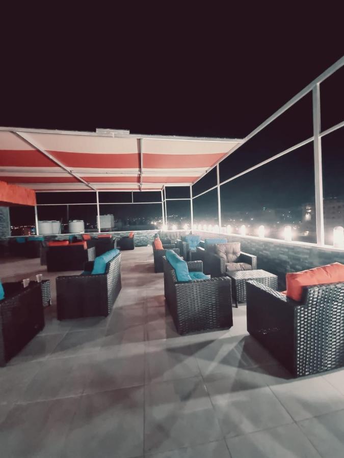Zuwwar Aqaba Hotel Luaran gambar