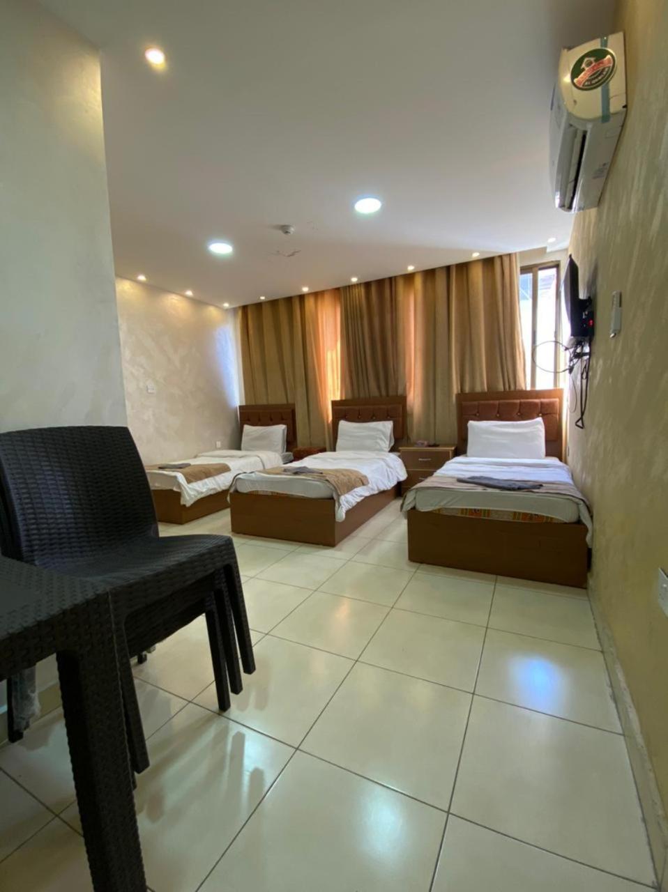 Zuwwar Aqaba Hotel Luaran gambar
