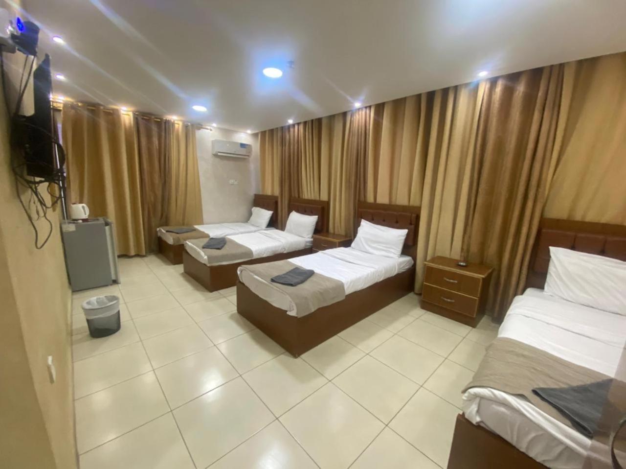 Zuwwar Aqaba Hotel Luaran gambar