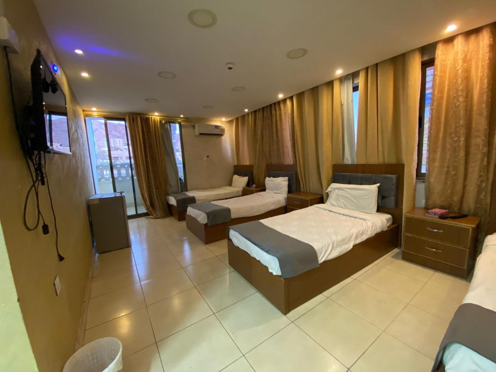 Zuwwar Aqaba Hotel Luaran gambar