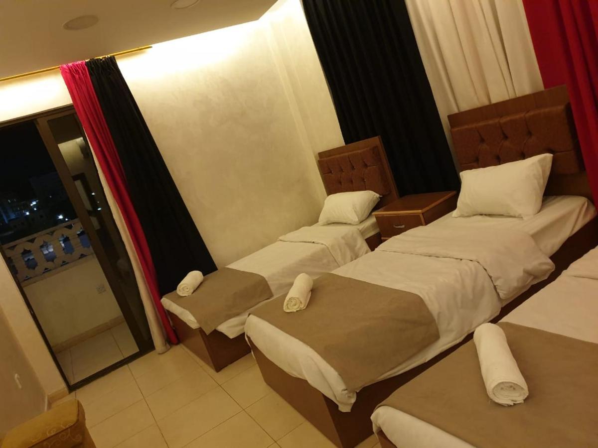 Zuwwar Aqaba Hotel Luaran gambar
