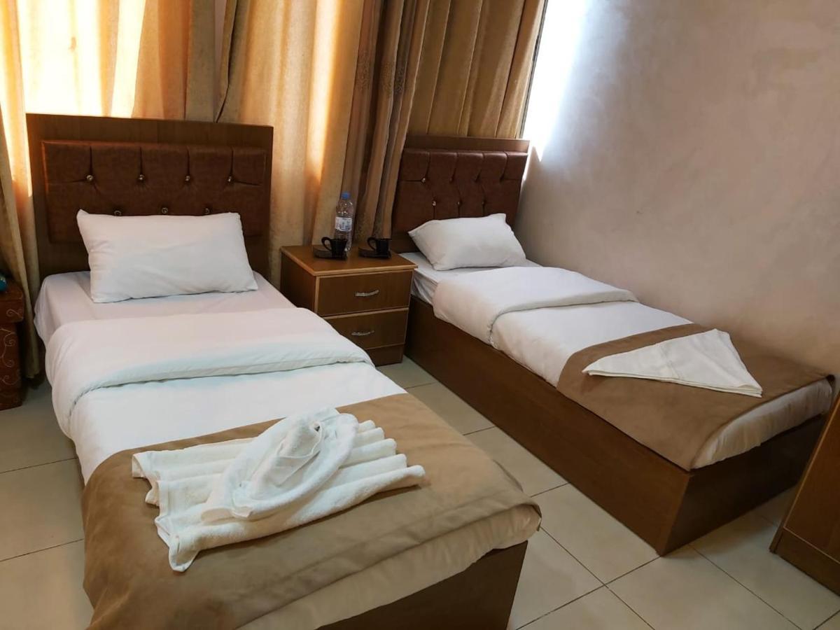 Zuwwar Aqaba Hotel Luaran gambar