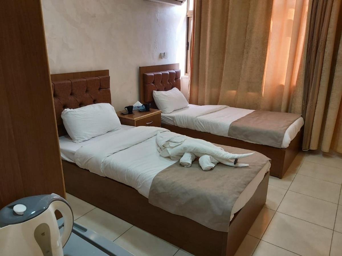 Zuwwar Aqaba Hotel Luaran gambar